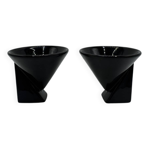 2 tasses Salins Pierre Casenove