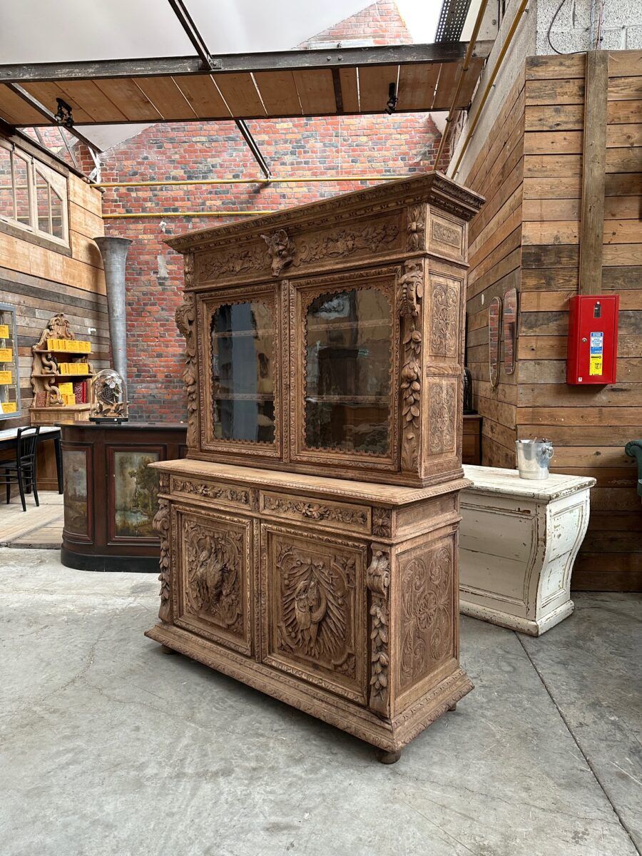 Hunting furniture from the late 19th century