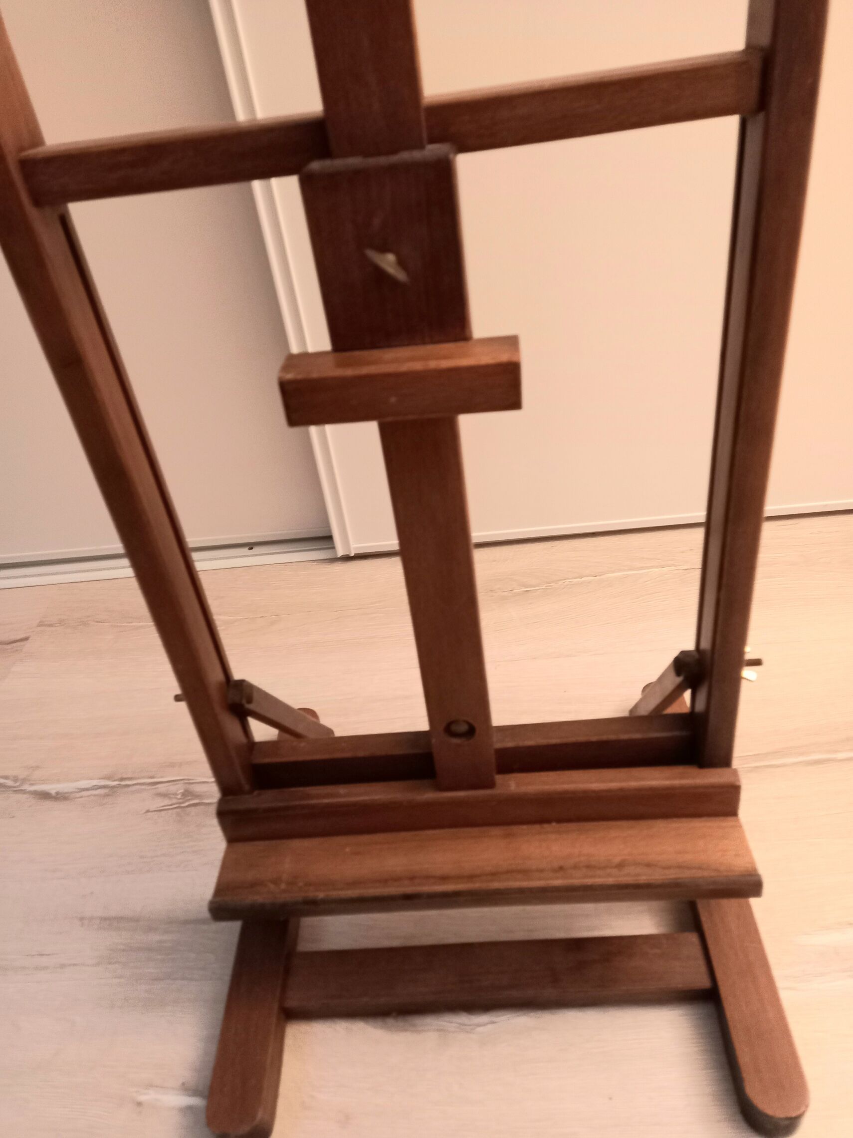 Painter's wooden easel
