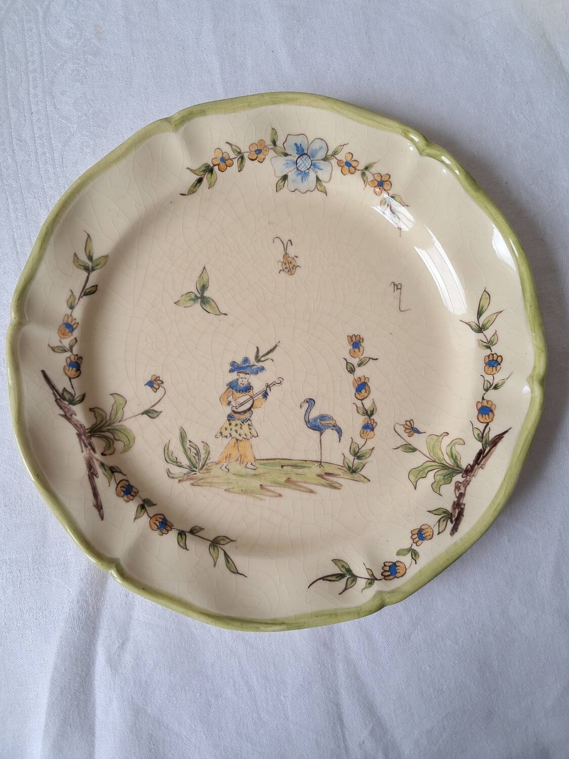 6 dinner plates with Moustiers de Longchamp decor. 1985