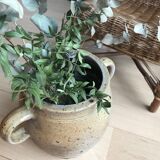 Sandstone jar