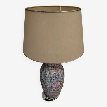 20th century Chinese porcelain lamp