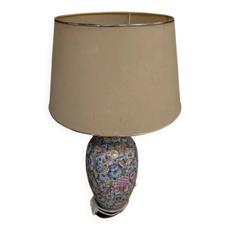 20th century Chinese porcelain lamp