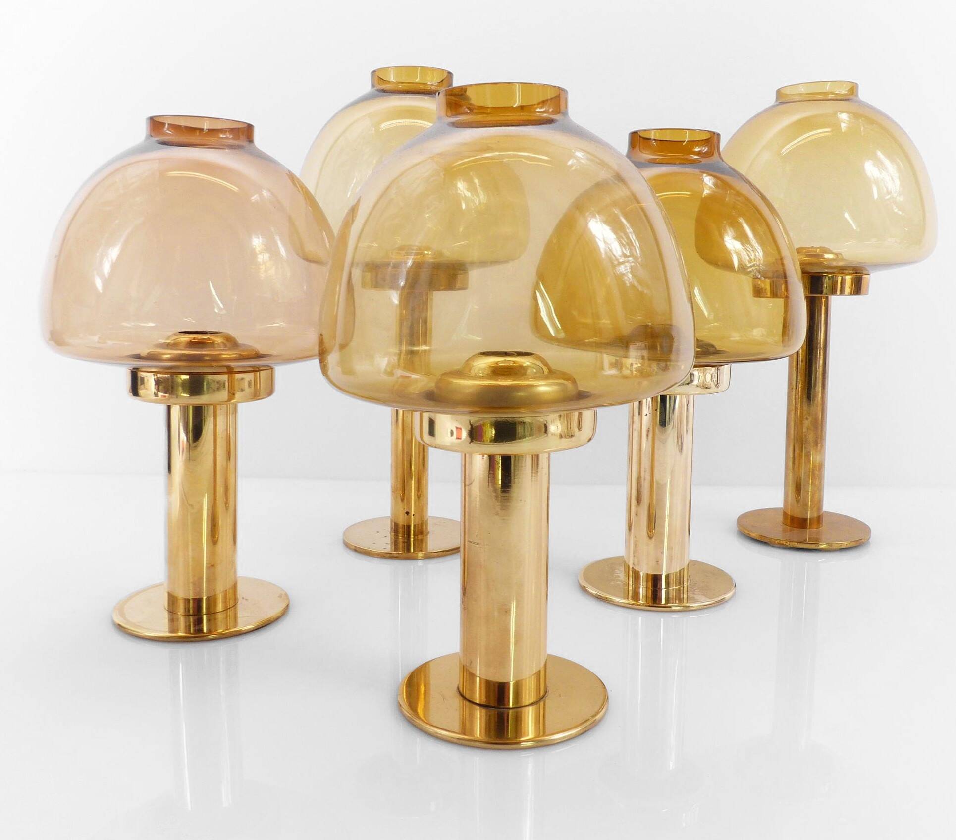 Set of 5 Scandinavian Hans-Agne Jakobsson Claudia model candlesticks in brass