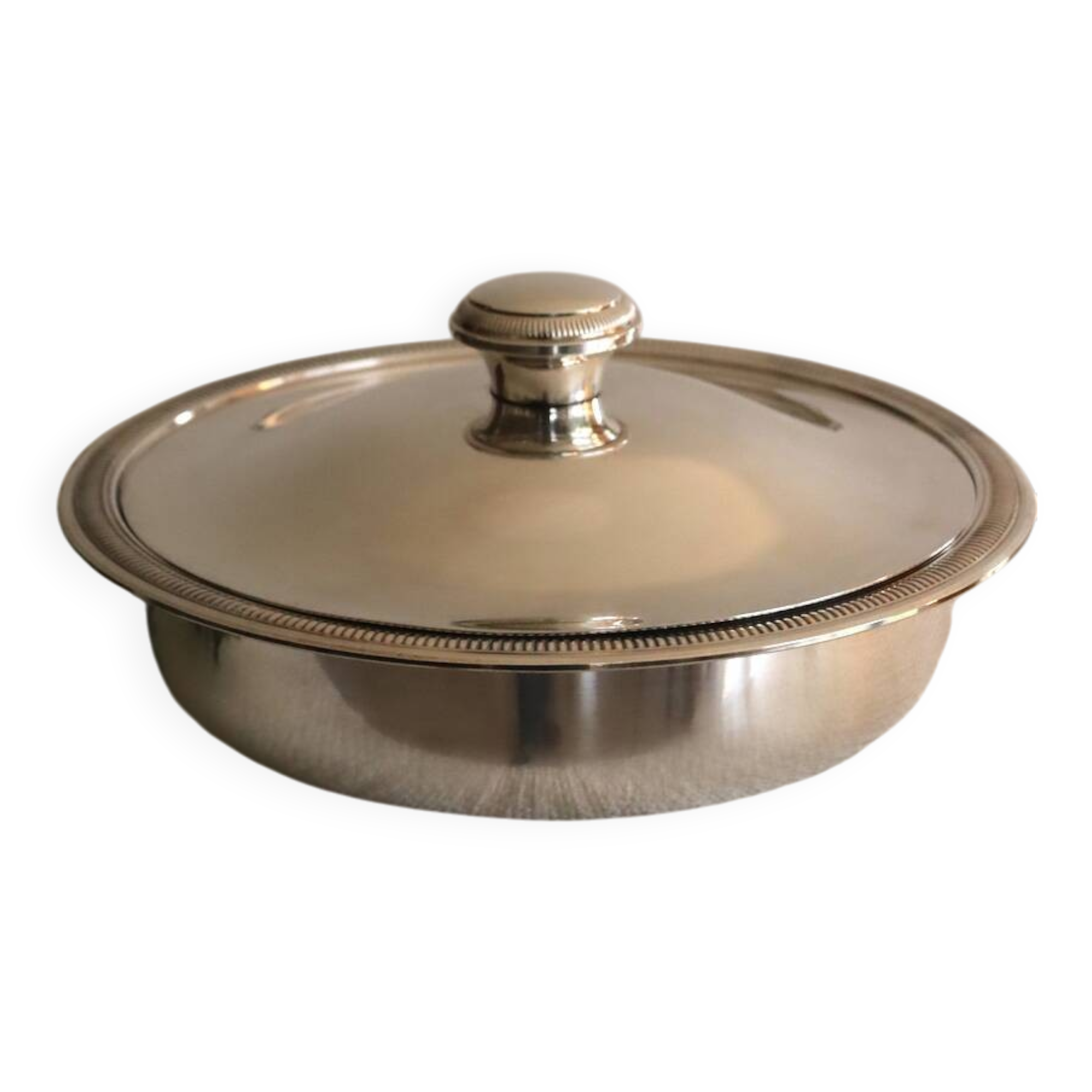 Légumier avec couvercle en métal argenté