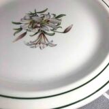 Plat décoré à la main ligne vert et fleur de lys blanche
