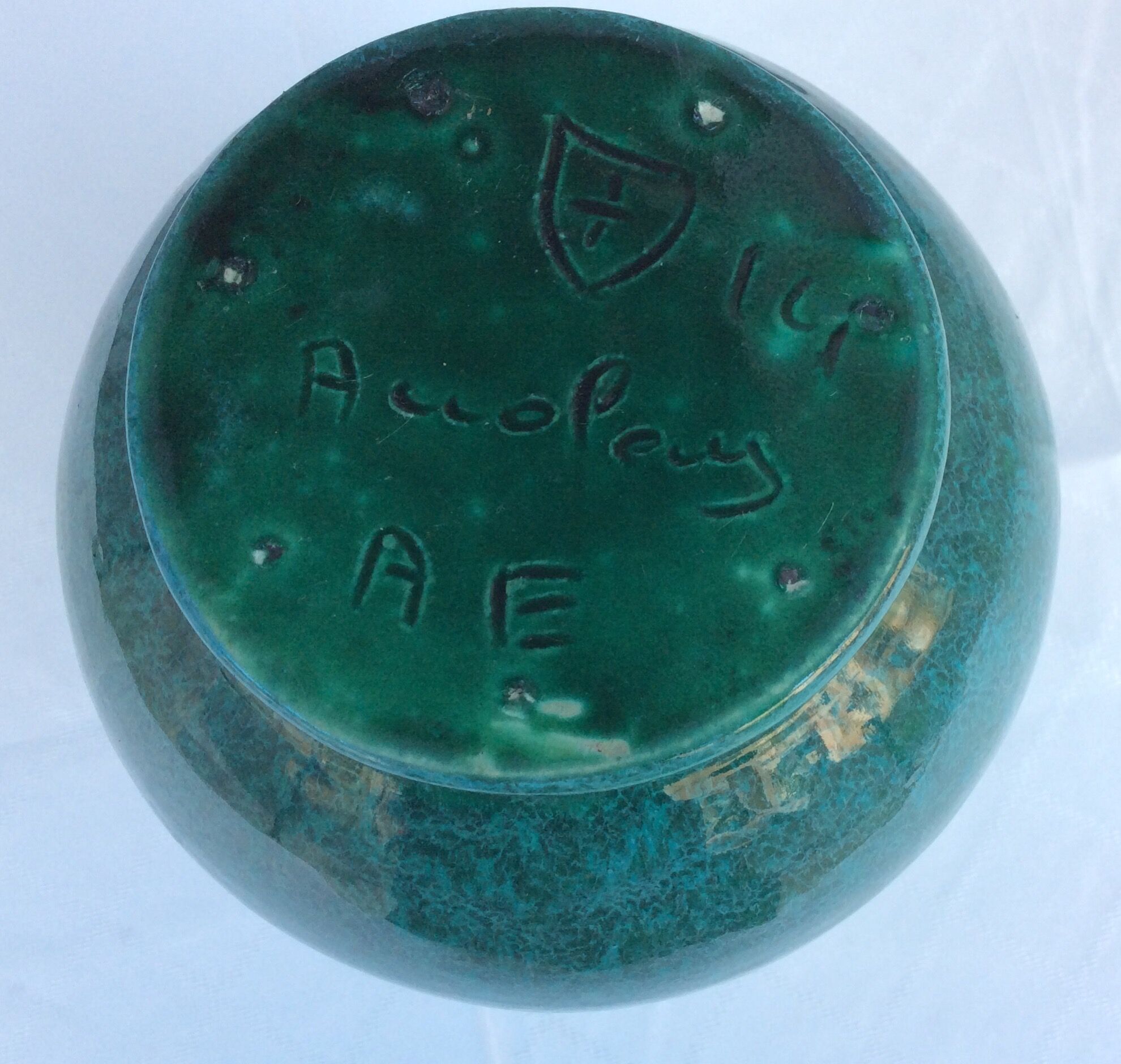 Accolay ceramic vase