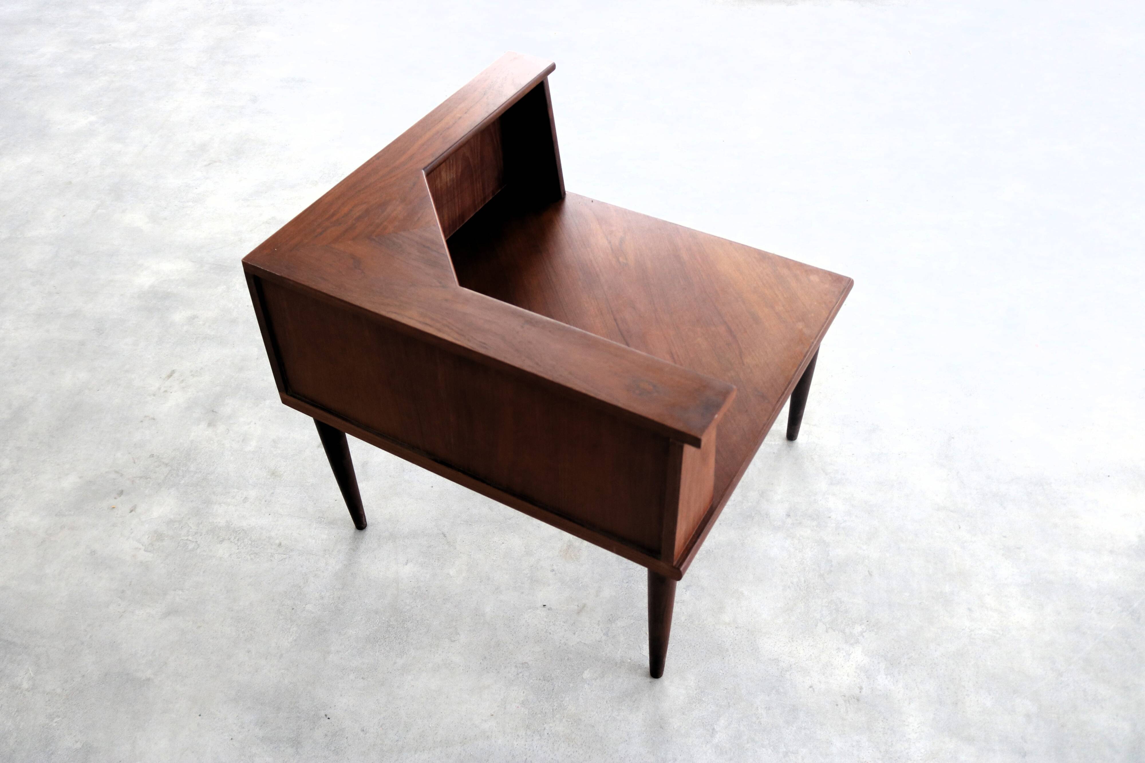 Table basse vintage | table d'angle | années 1960 | Suède