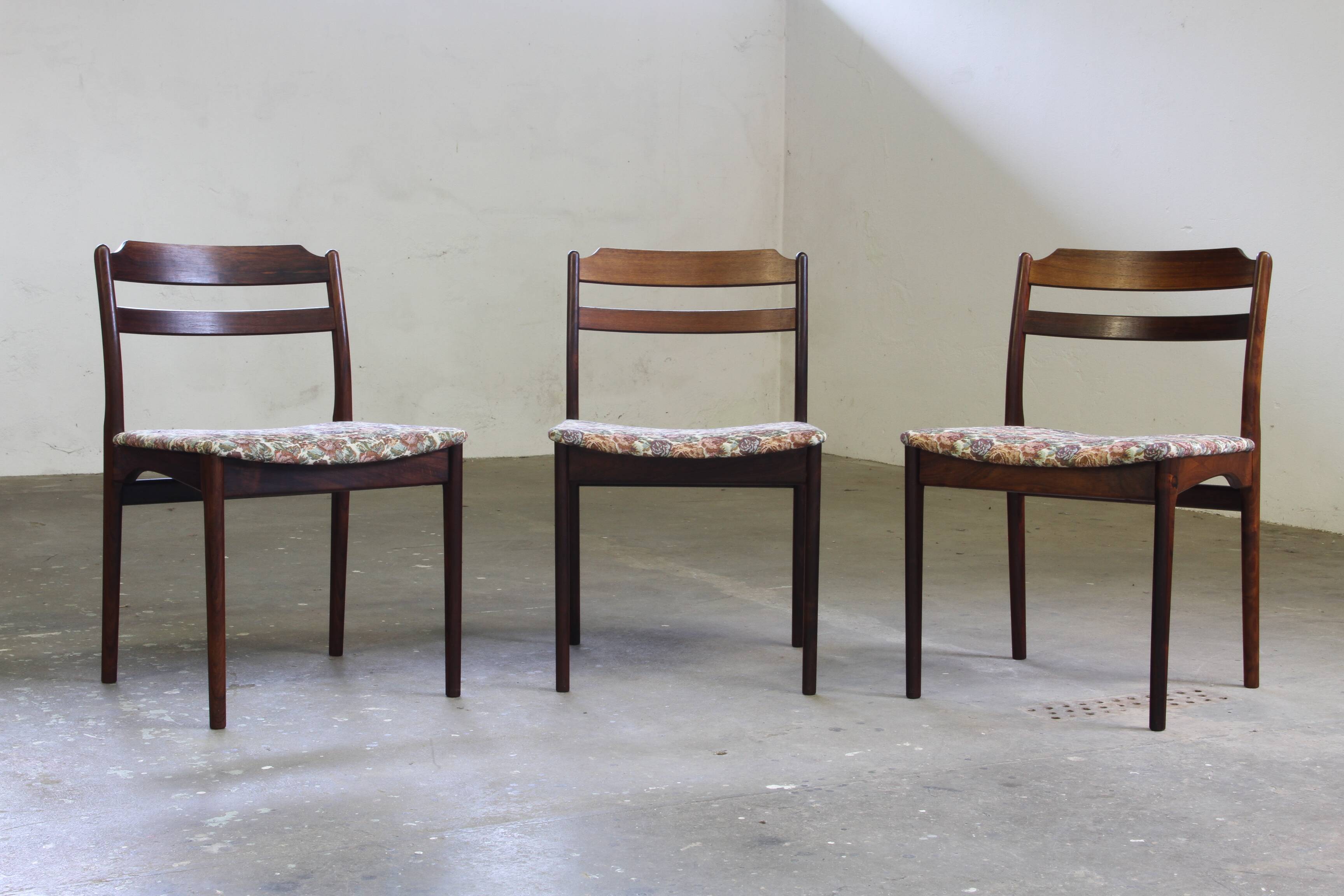 6 vintage rosewood dining chairs, Denmark, Thorsø Stole og Møbelfabrik