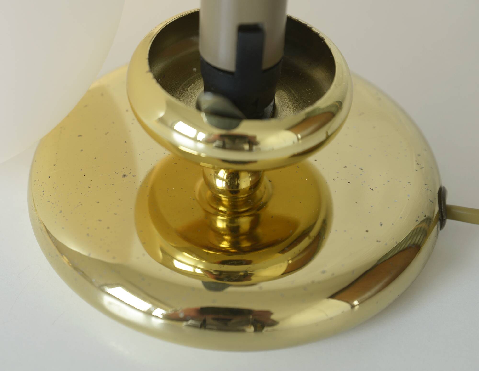 Pair of vintage gold bedside lamps desk lights from 80s retro table lights