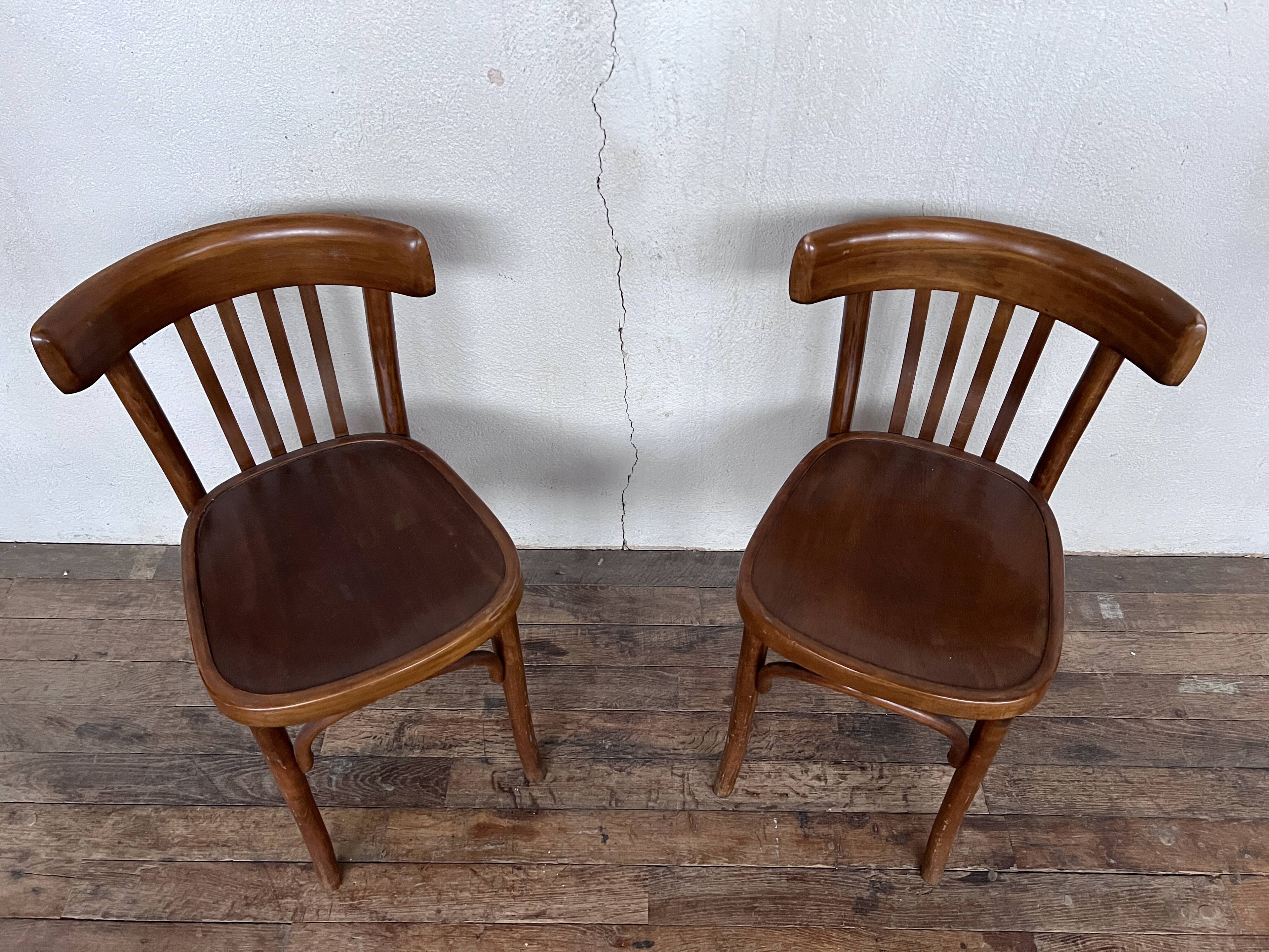 Pair of vintage Parisian bistro chair barter 195