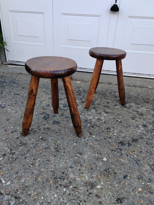 Paire de petits tabourets tripodes vintage