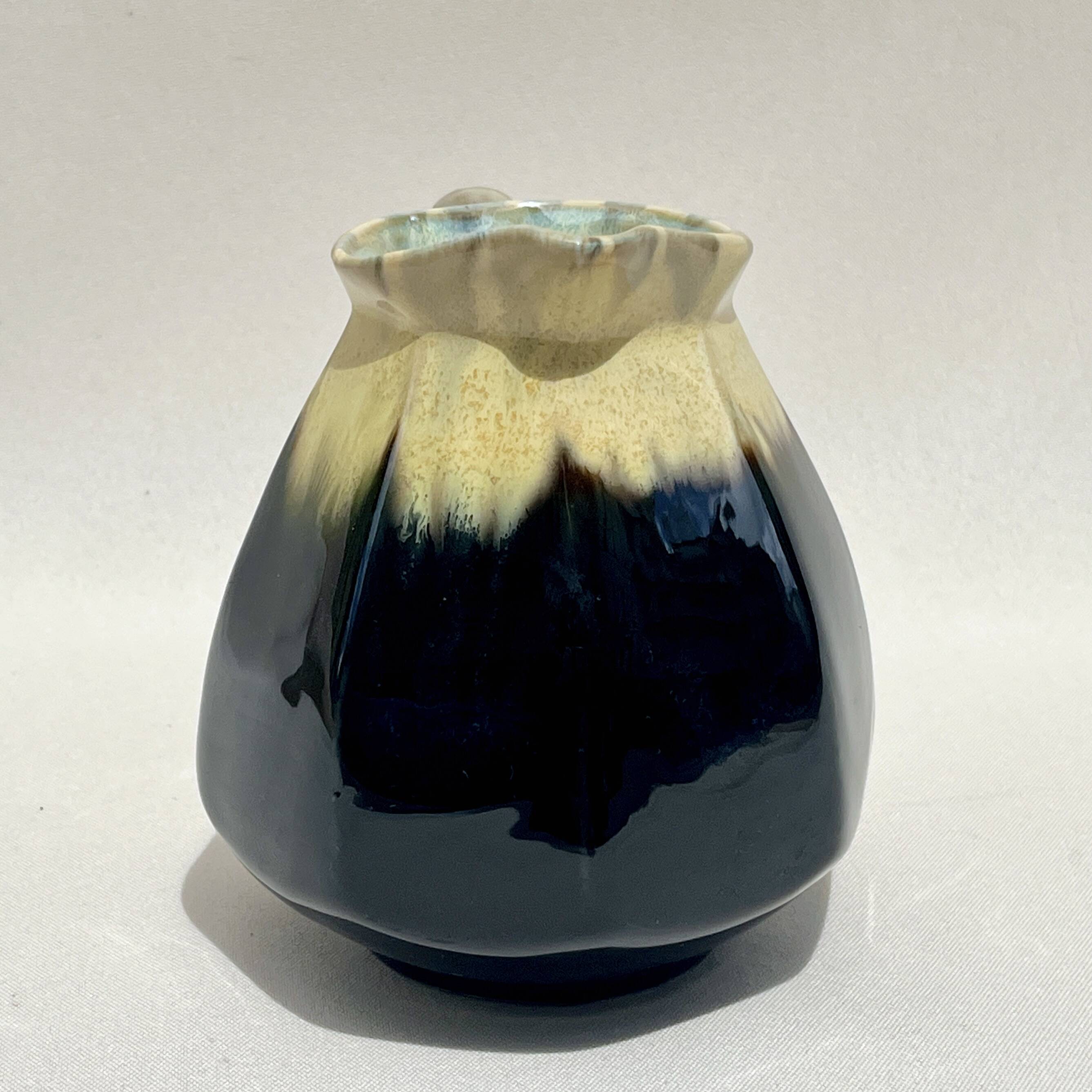 Alpho pitcher in flamed black yellow stoneware vintage 1930 1940 water jug