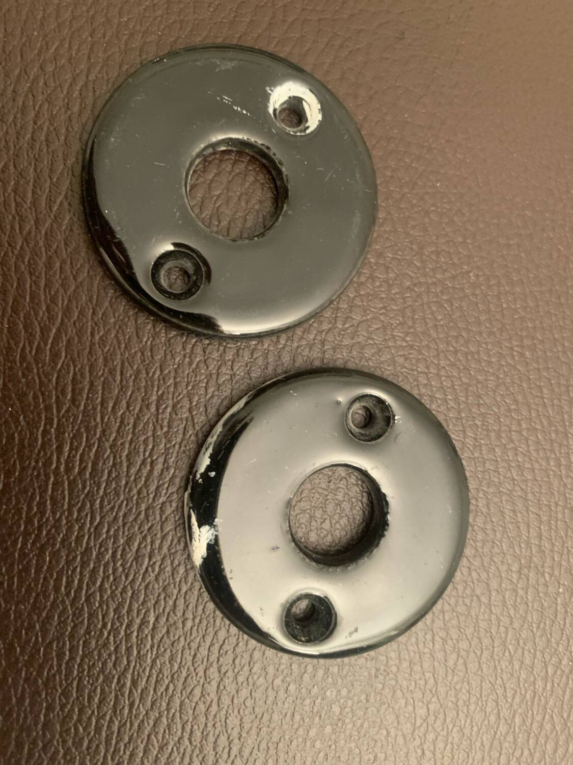 Rosace de poignées de porte en porcelaine noire de limoges