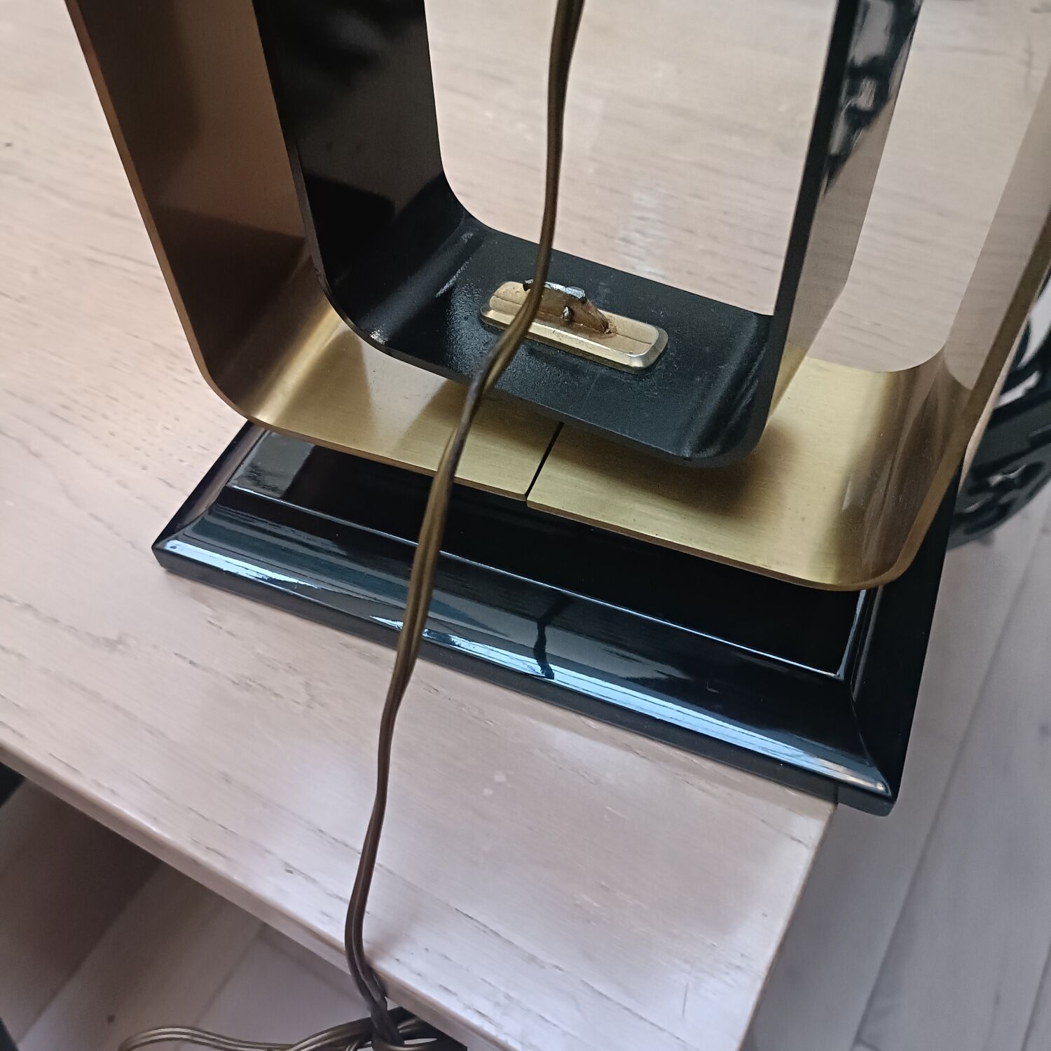 Vintage 70s graphic design lamp