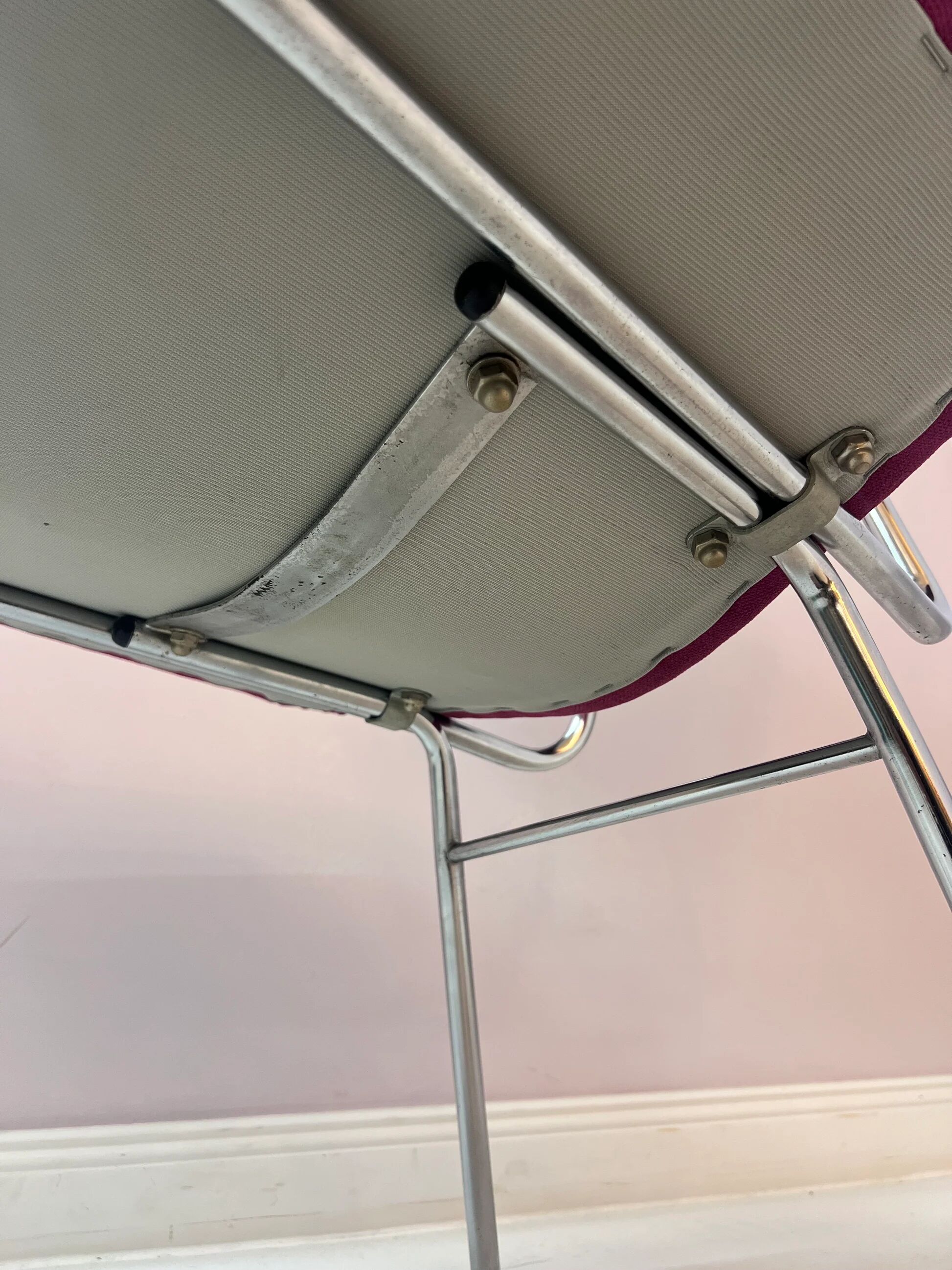 Vermund VL 135 armchair purple pink chrome