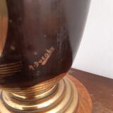 Tulip shaped table lamp