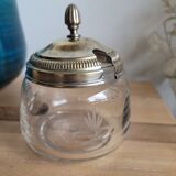 Boîte en verre ciselé et couvercle argent