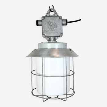 Lampe cage industrielle en aluminium avec verre laiteux d'elektrosvit, 1970s