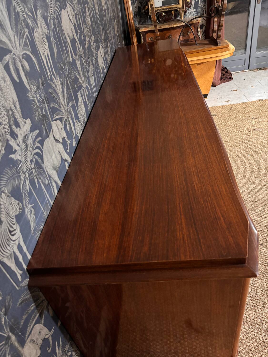 Enfilade Art Deco by Leleu from the 1940s.