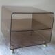Table de chevet basse plexiglas fumé Michel Dumas pour Roche Bobois roulettes vintage