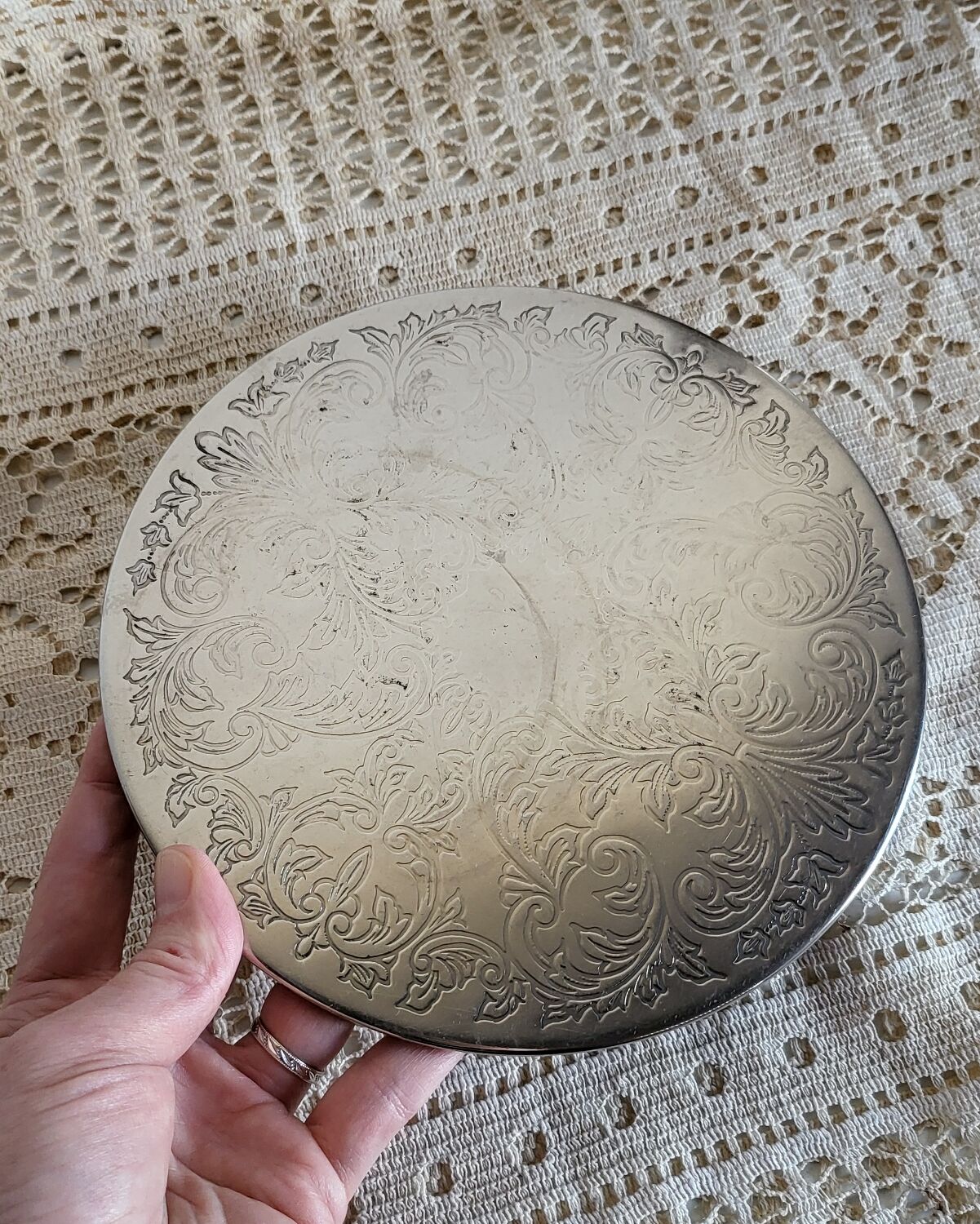 Silver-plated metal trivet English