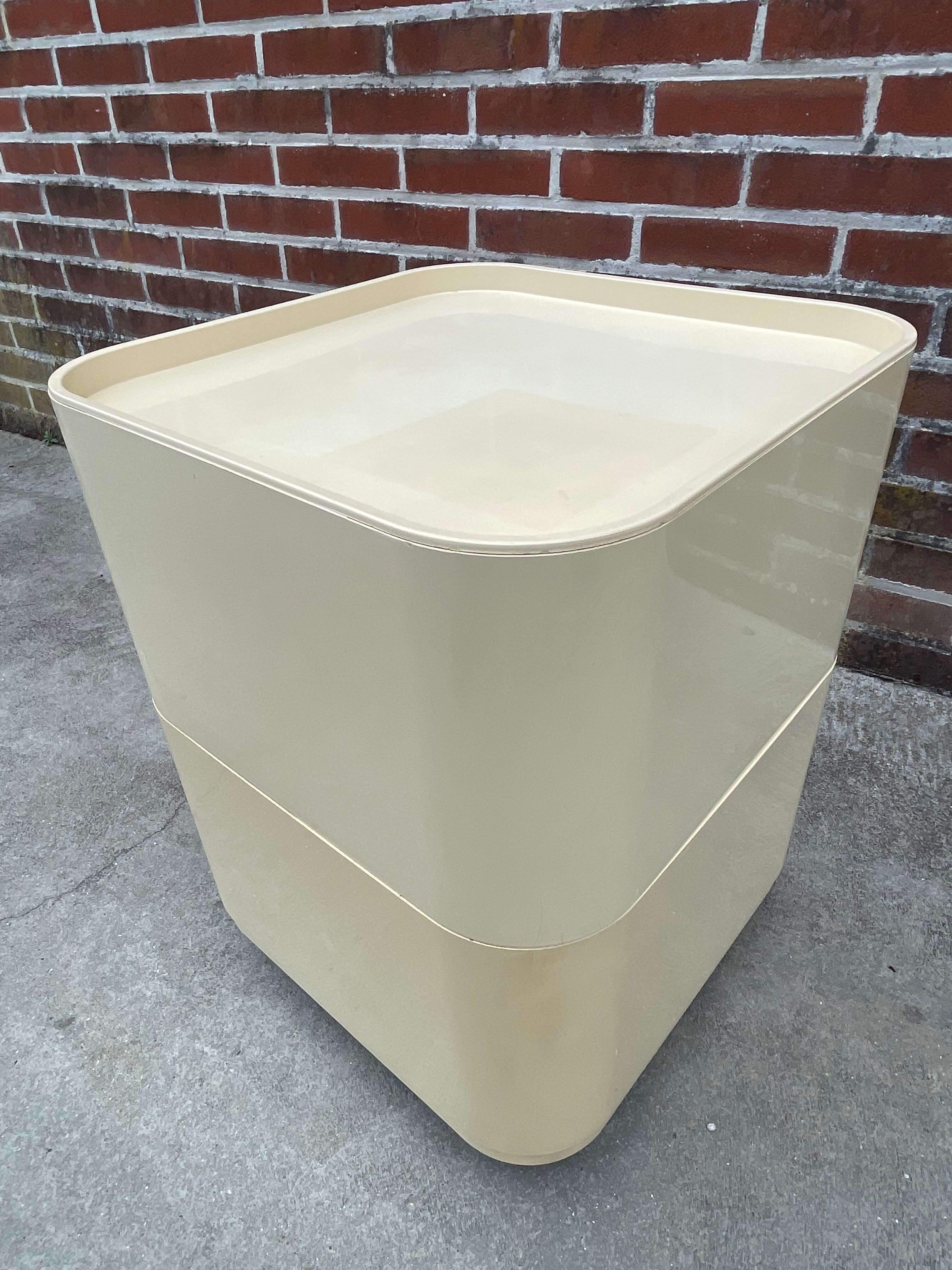 Set of Two Componibili by Anna Castelli Ferrieri for Kartell