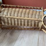 Rattan magazines holder