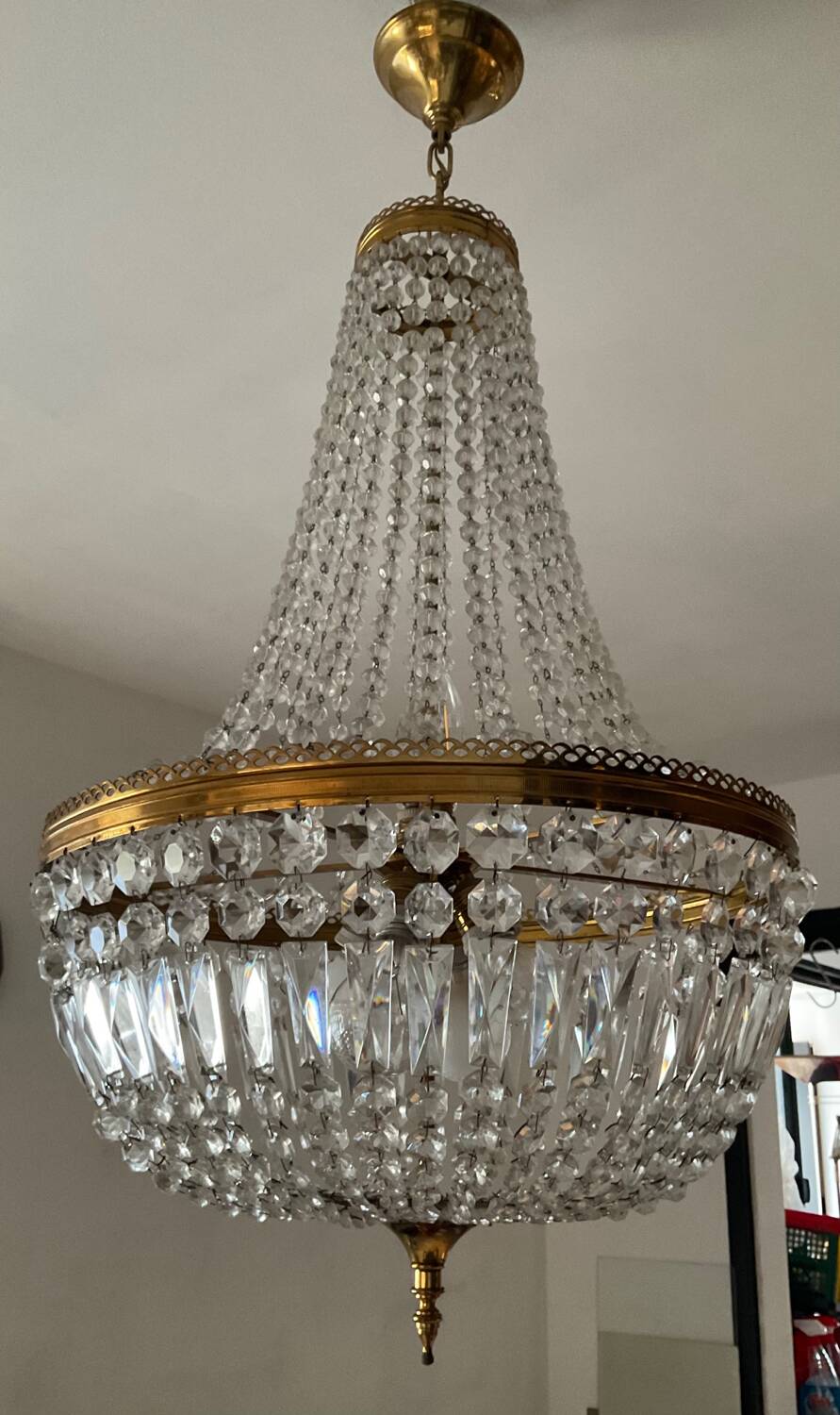 Lustre Montgolfière en laiton à pampilles