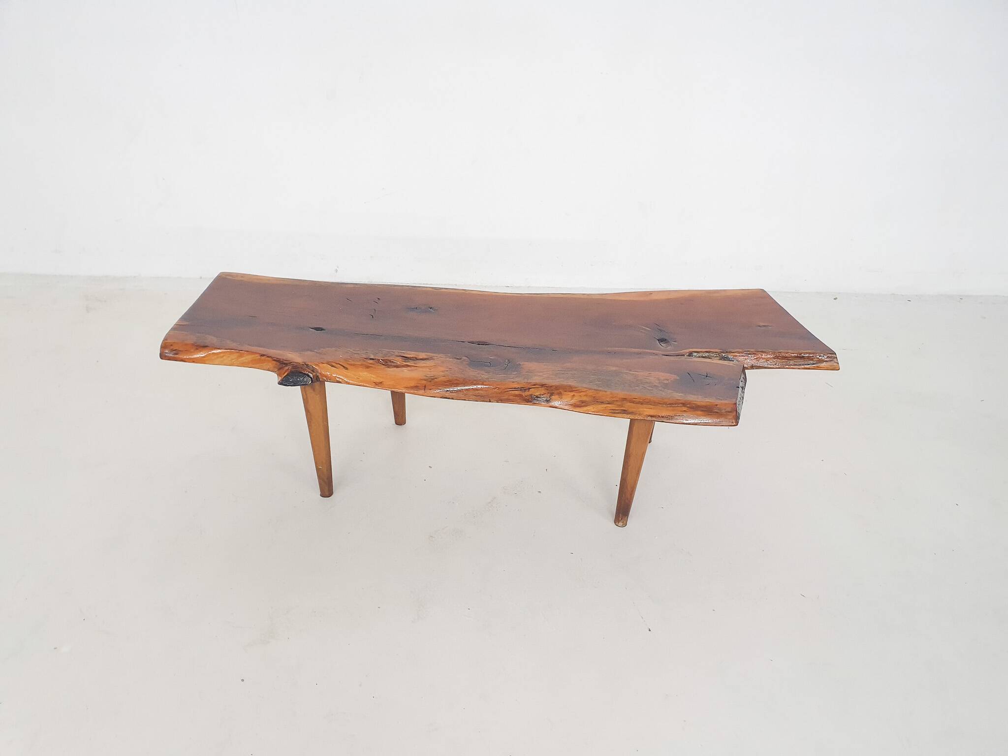 Reynolds of Ludlow tree trunk coffee table, U.K 1970's