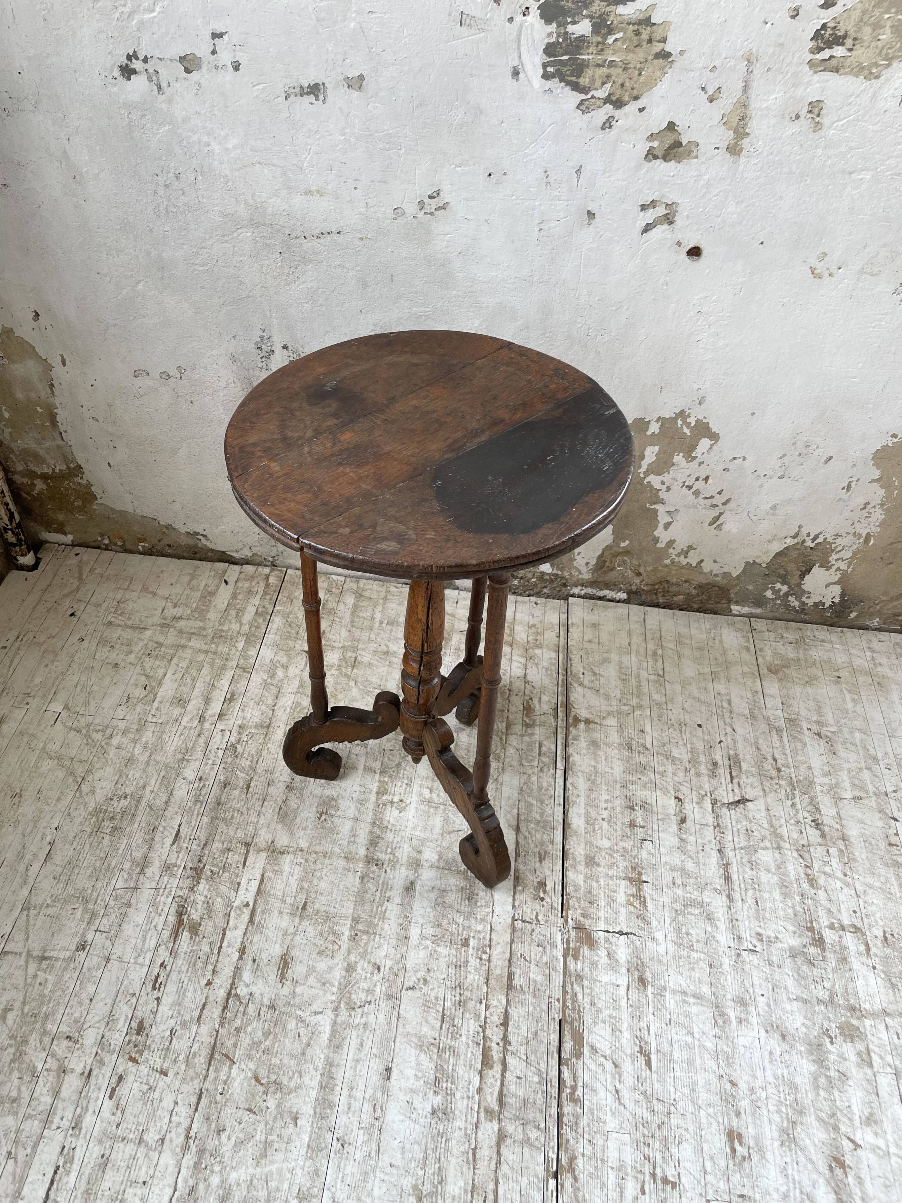 19th century oak pedestal console