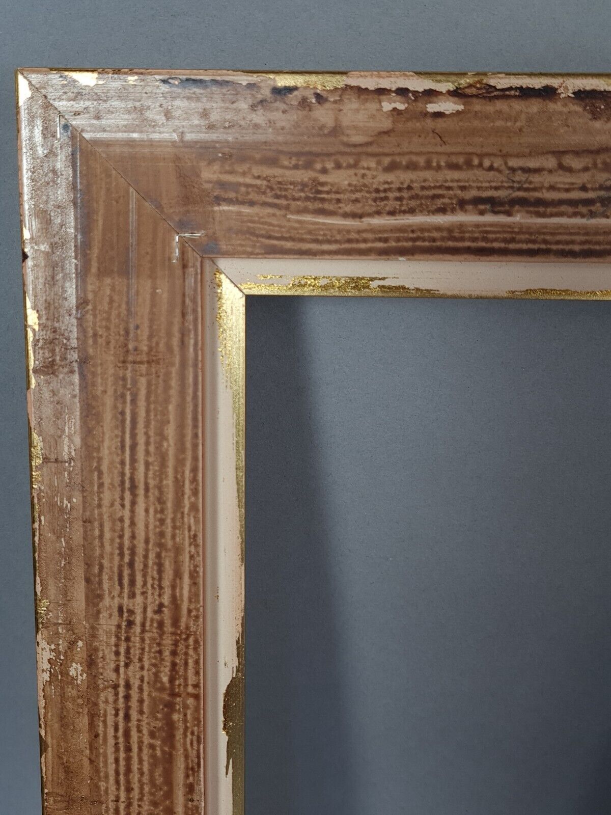 Frame hollow edges gilded wood gold leaf 39x29 cm, foliage 30x20 cm SB
