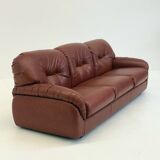 Vintage design sofa from Poltrona in imitation leather