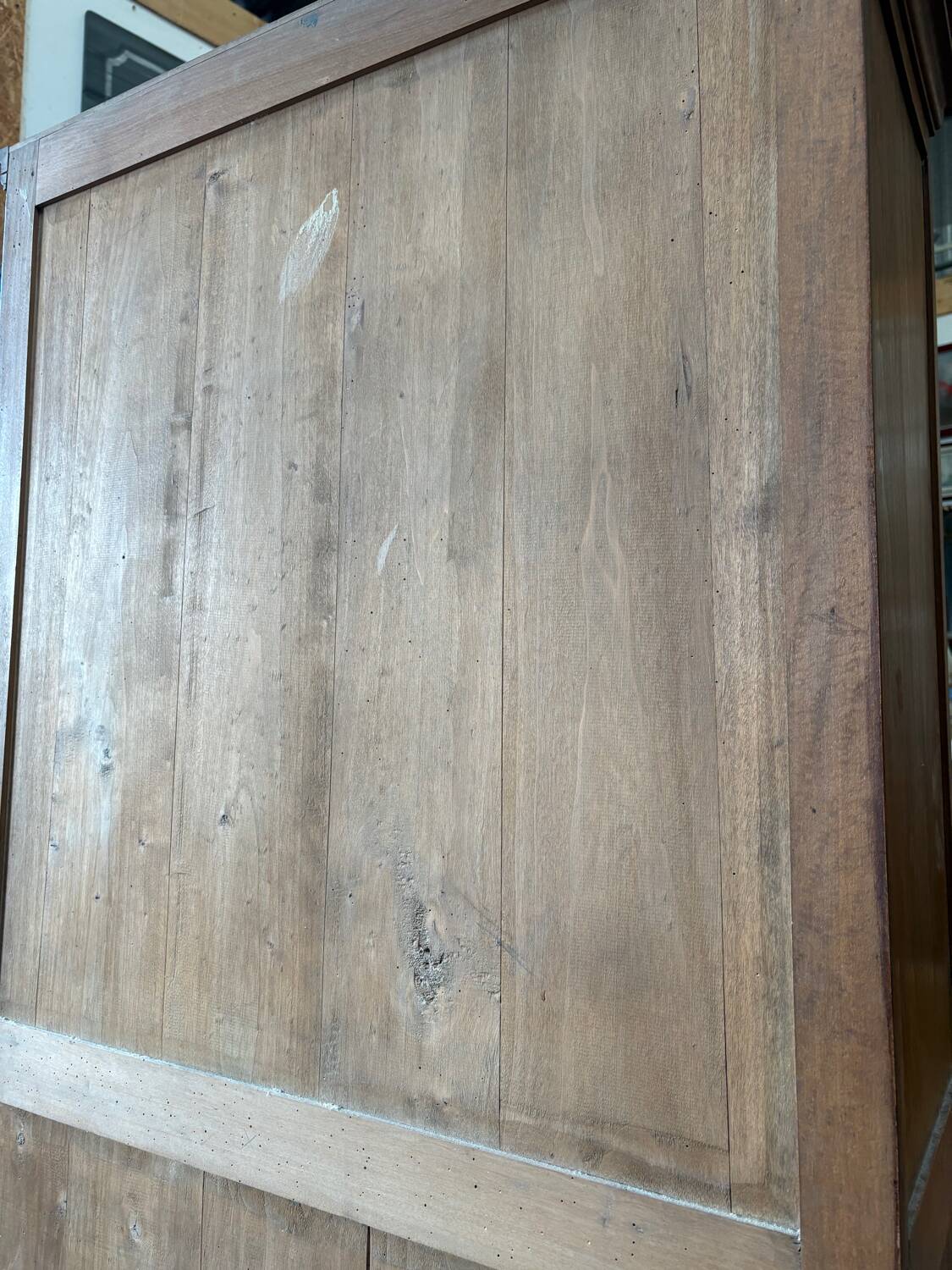 Ancienne Armoire parisienne vitrée en bois