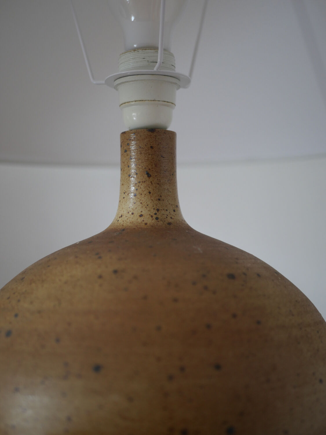 Vintage stoneware lamp