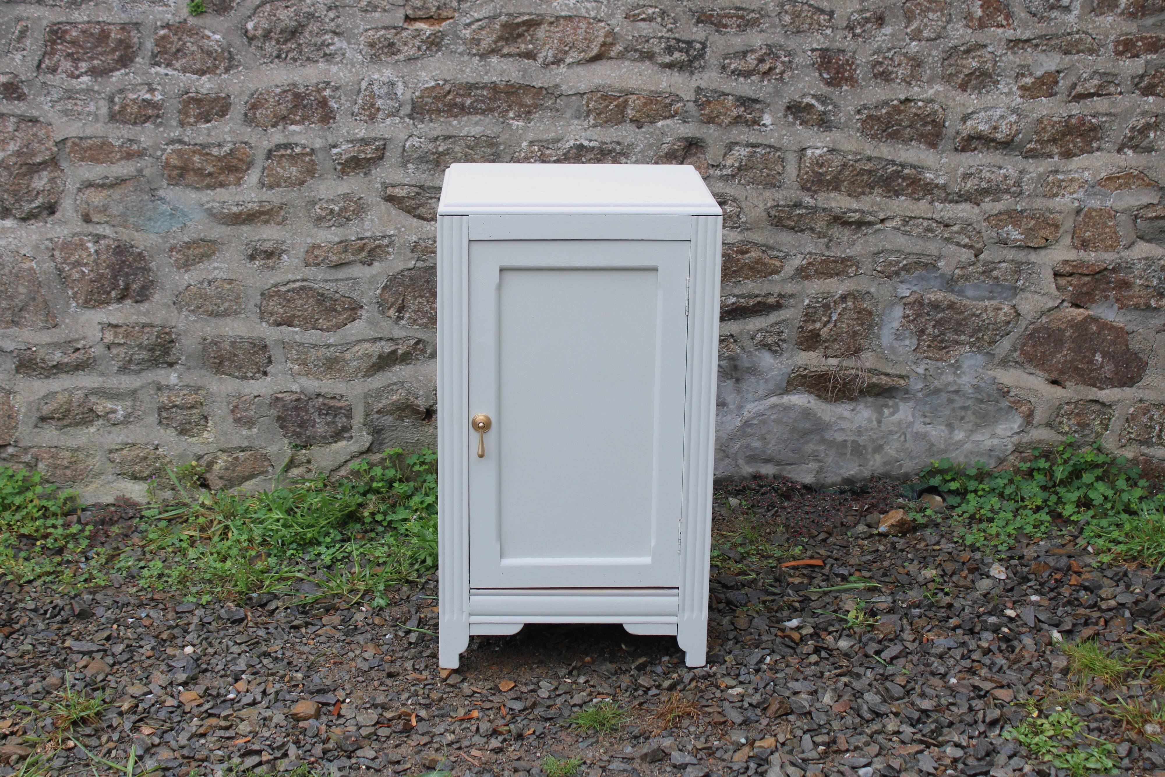 Small buffet or vintage jam maker