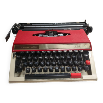 Nogamatic 800 typewriter