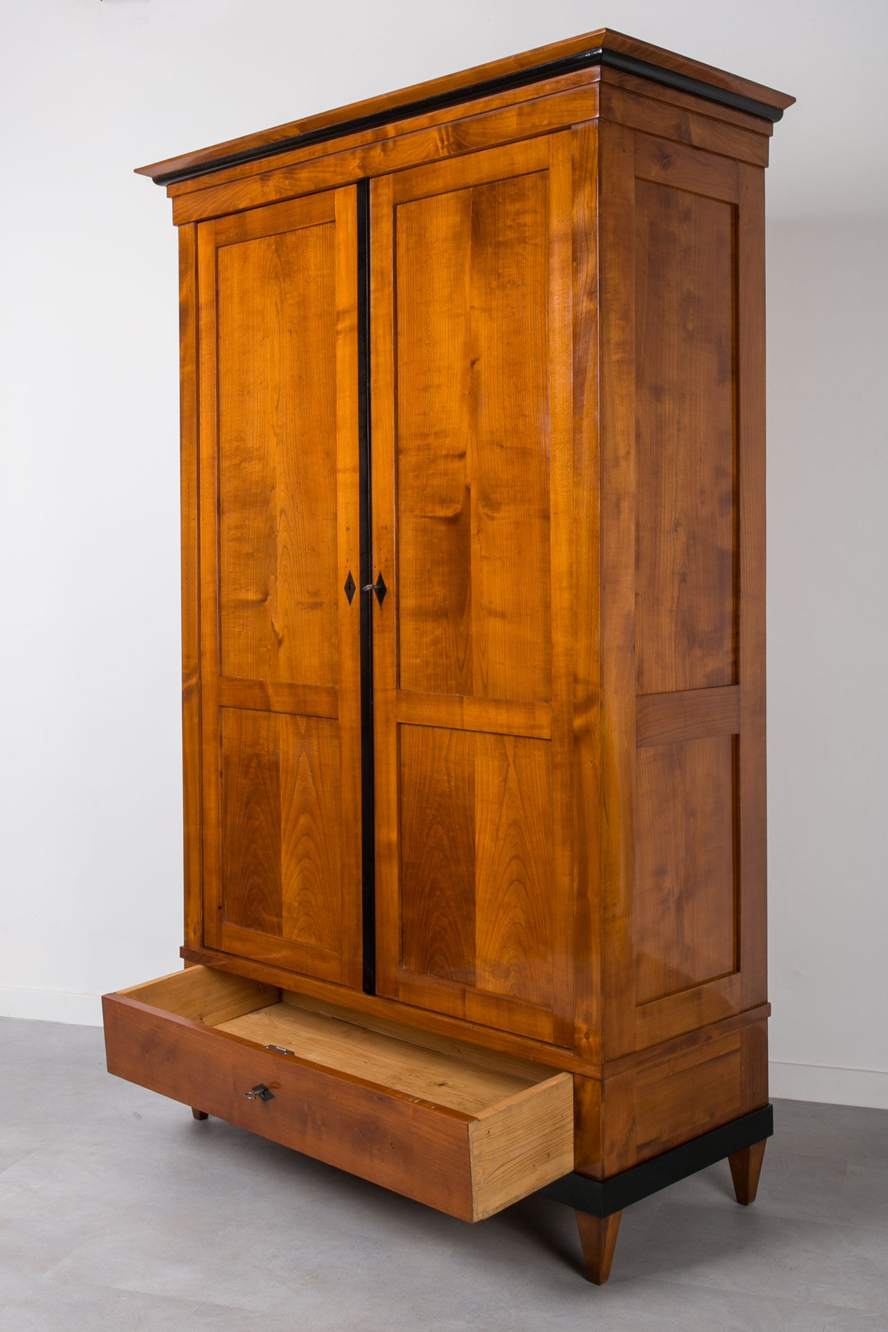 Biedermeier wardrobe in solid cherrywood veneer, germany, 19th century