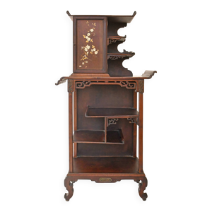 Cabinet japonisant