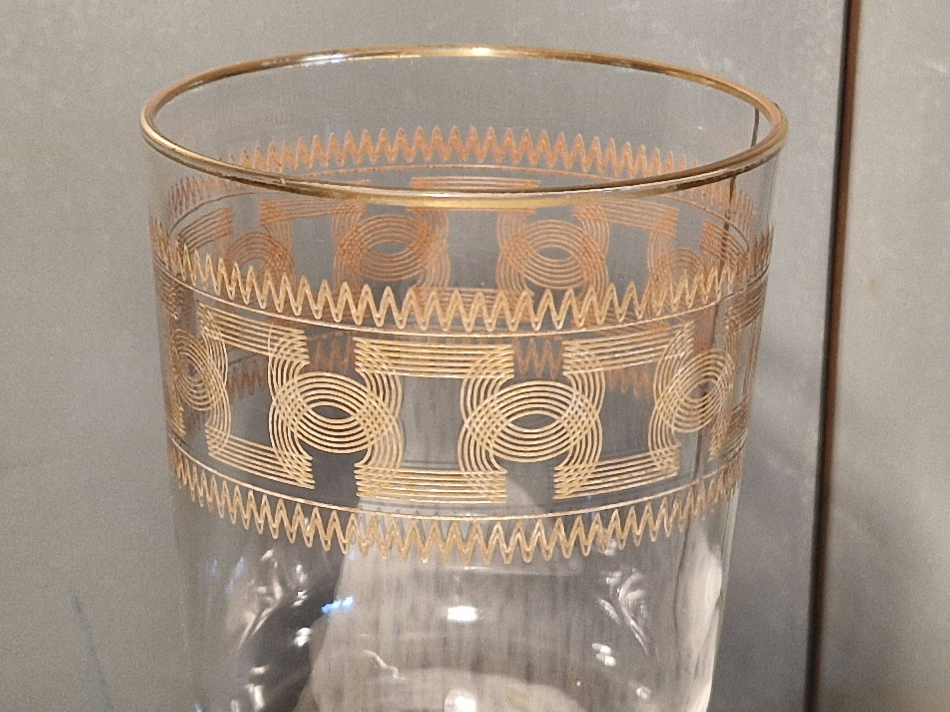 Baccarat glass model engraving 3458 enhanced with fine gold - 13.4 cm