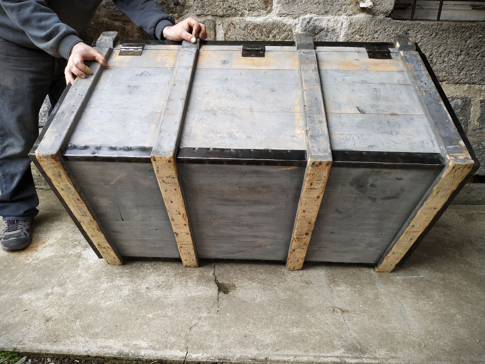 Malle de voyage coffre