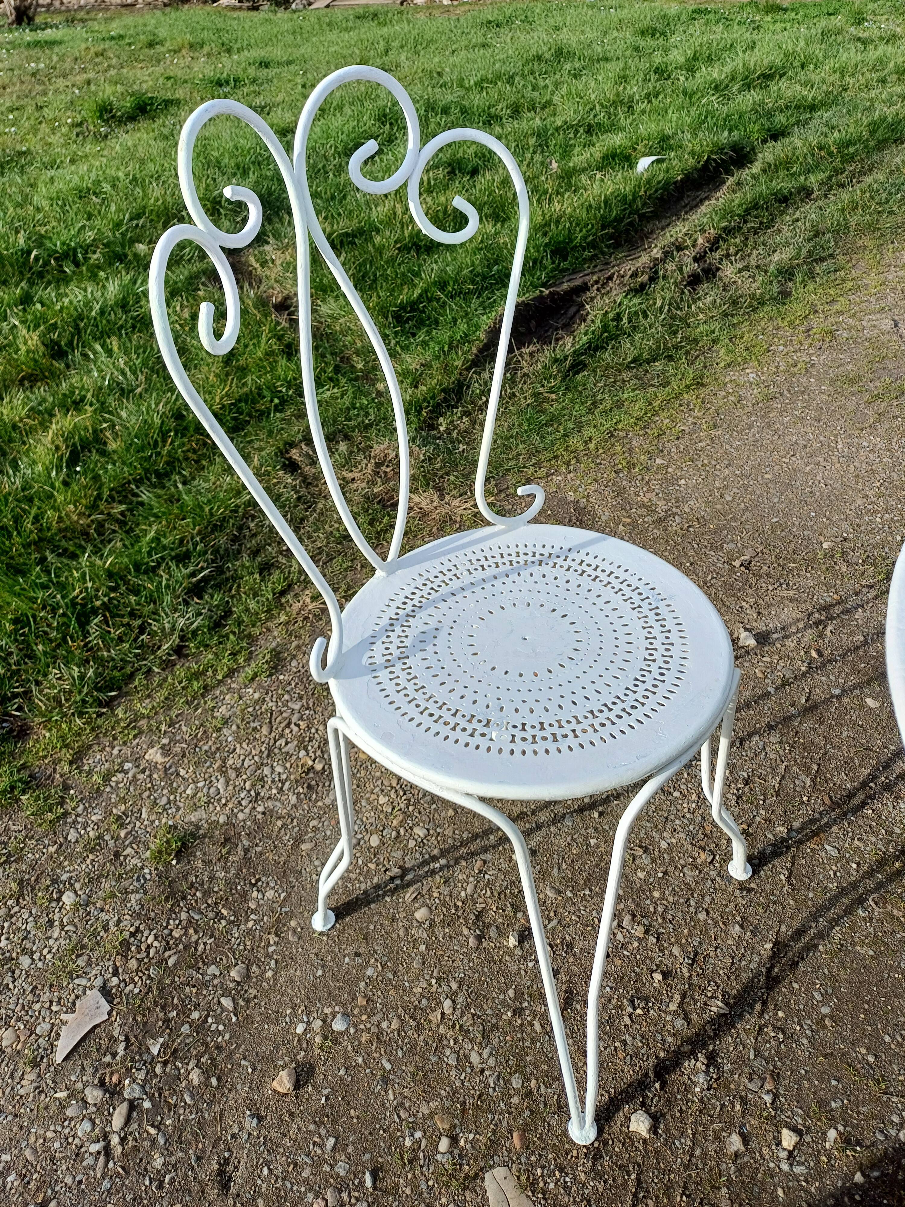 1900 wrought iron garden furniture