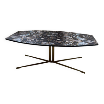 90s coffee table with Agate stone effect.