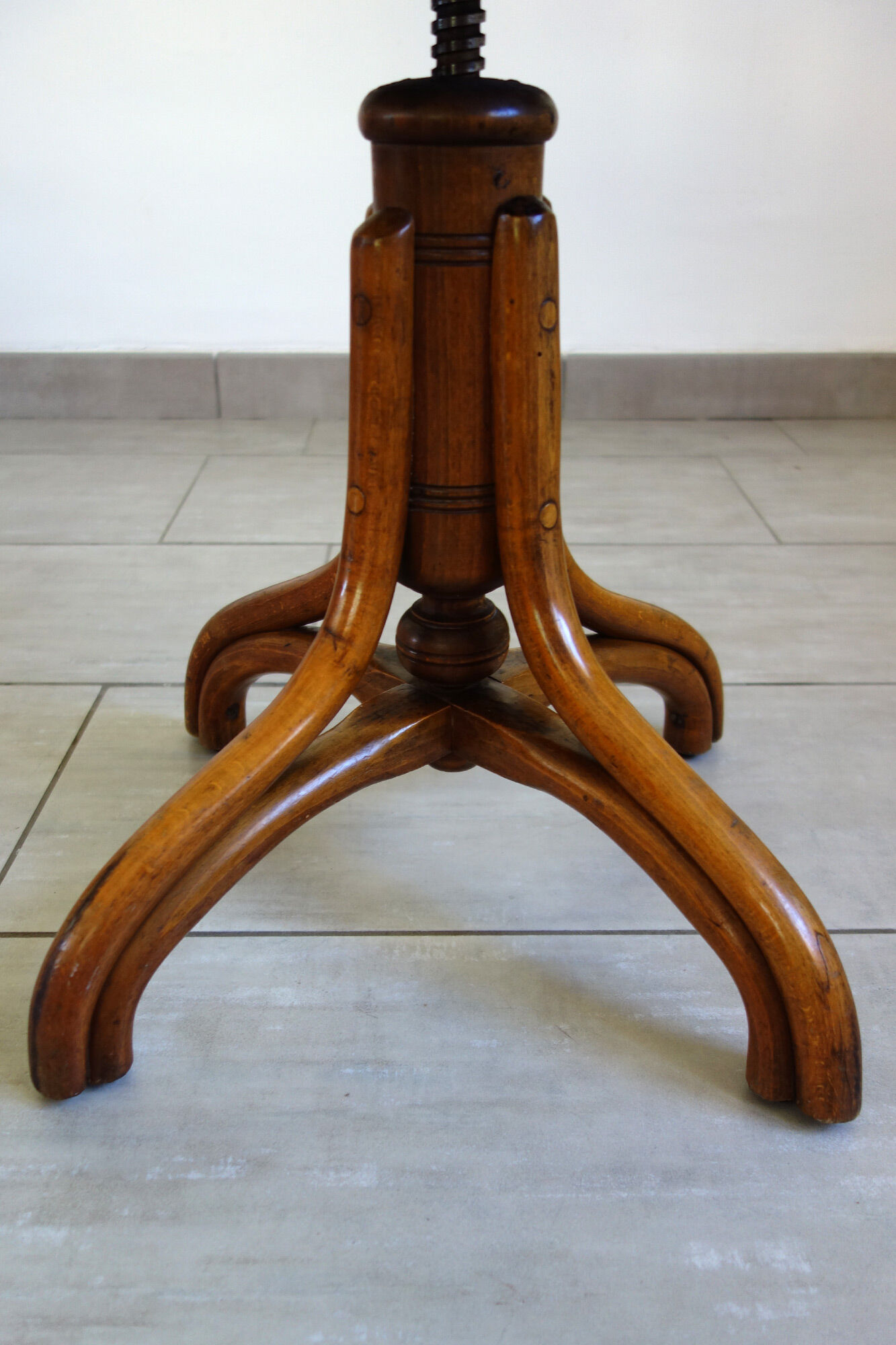 Vintage typing chair by Walter Baumann before 1930