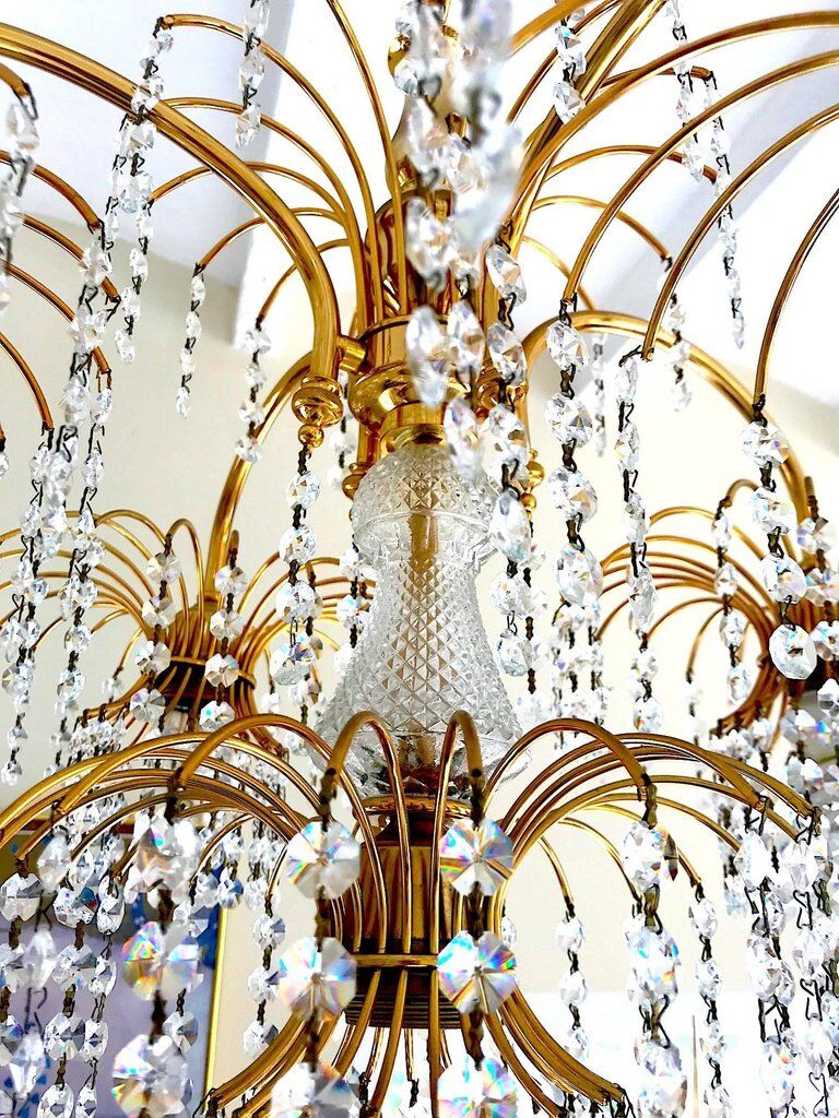 Chandelier crystal of Murano pagoda 1970 gold metal frame