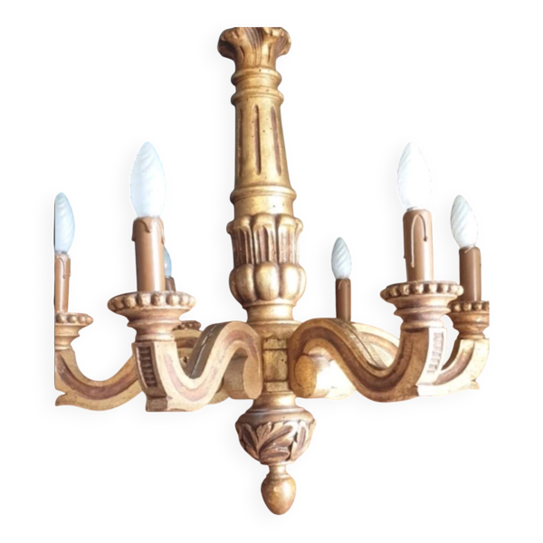 Lustre ancien en bois sculpté, 6 bras de lumière et doré à l’or fin
