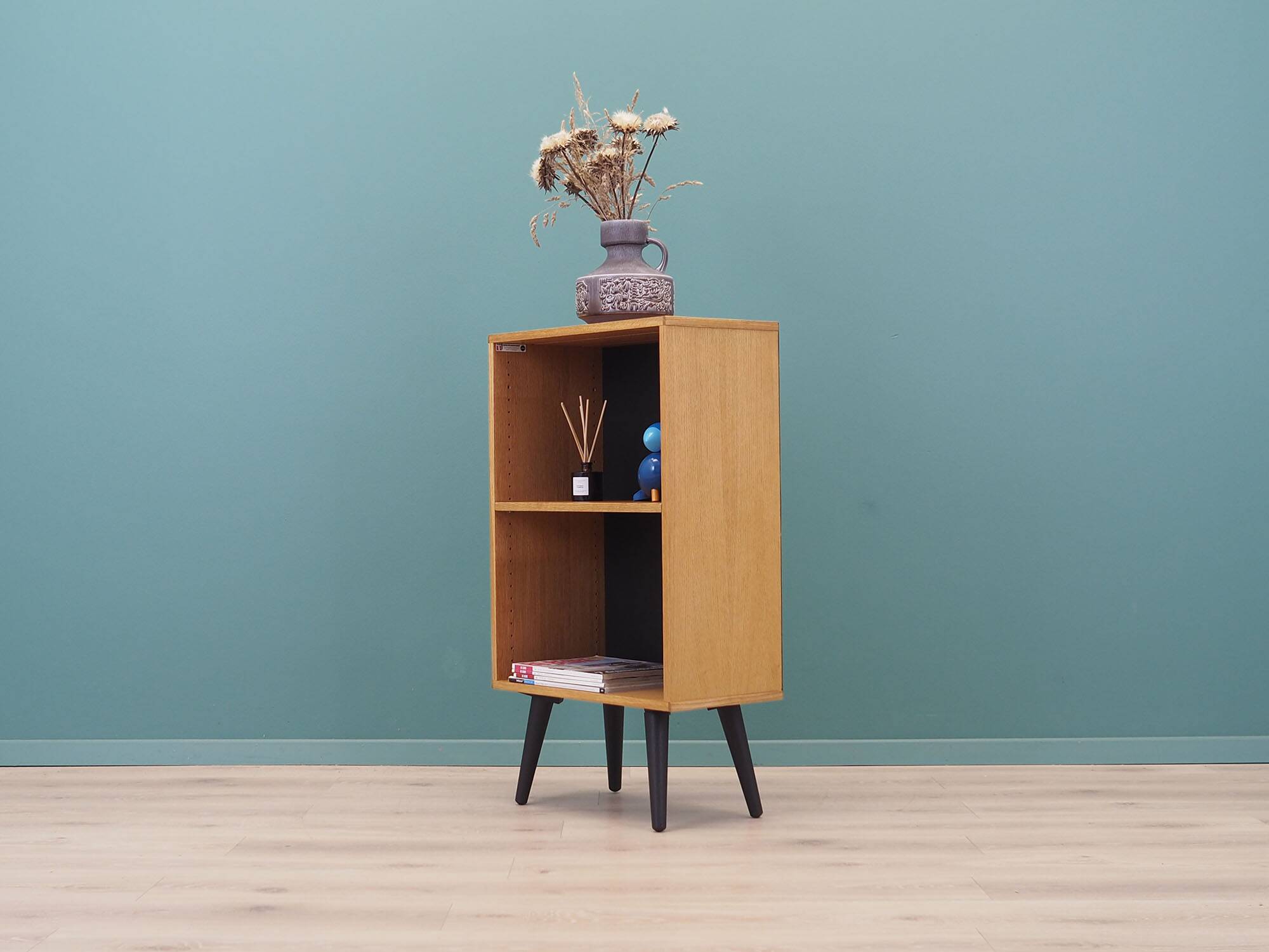 Ash bookcase, Danish design, 1970s, production: System B8