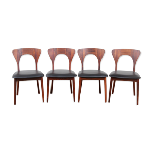 Suite de 4 chaises modèle
