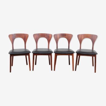Suite of 4 Scandinavian chairs in Rio rosewood, Model Peter