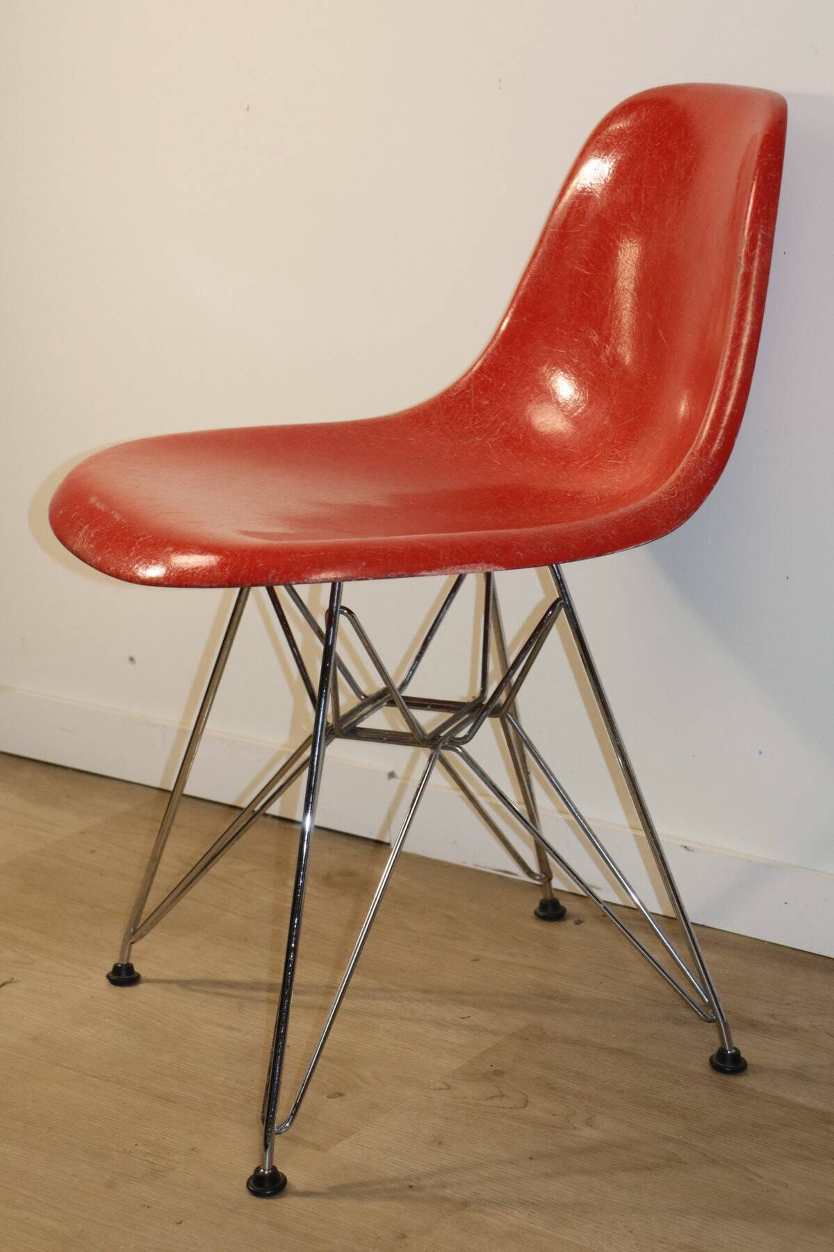 Chaise "DSR" par Charles & Ray Eames pour Herman Miller, 1960
